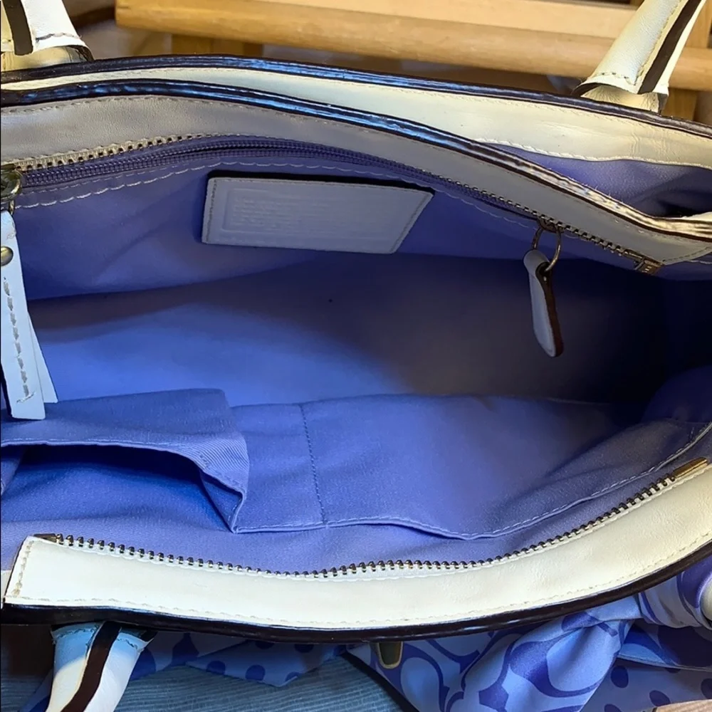 Coach leather satchel w/twilly practically new